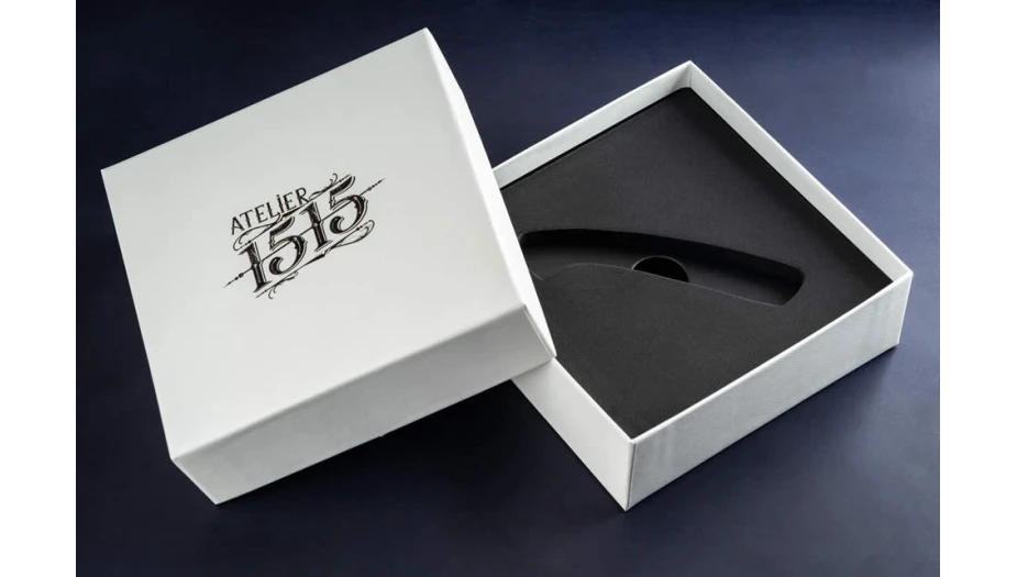 Collection Primitive  couteau en fibre de carbone et sa lame damas Visuel 3