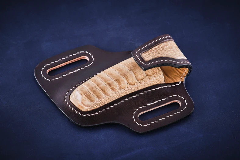 Etui de ceinture moulé Rider patte d'autruche Beige